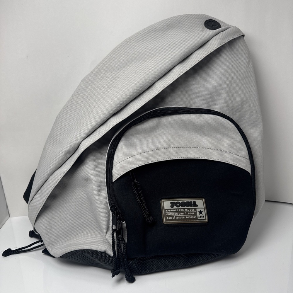 VTG Y2K Fossil Crossbody Sling Bag Backpack Gray And Black 1954 Patch -Read Desc